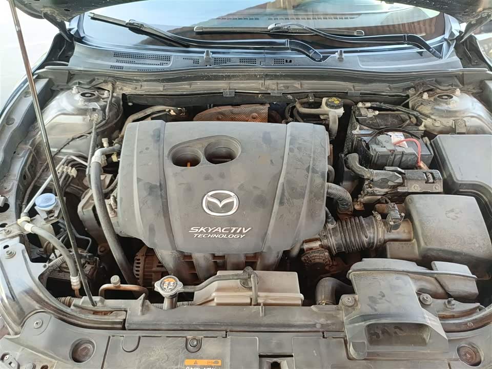 Mazda 3 Angkesaila