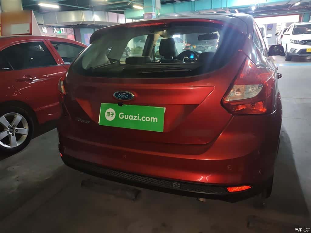 Ford Focus, 2014 6