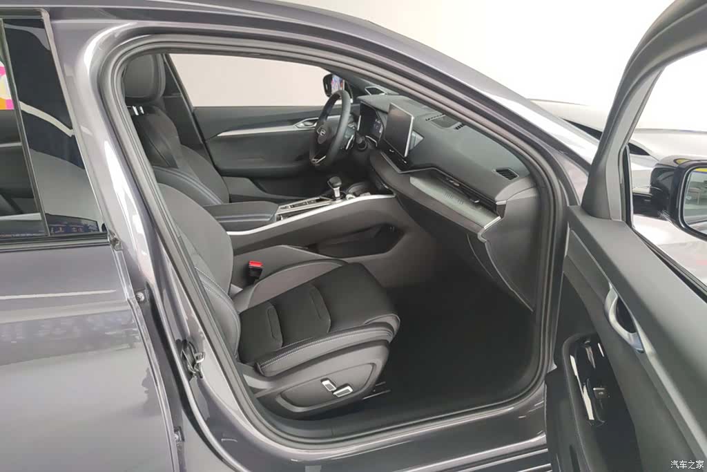 Geely Preface, 2024 8