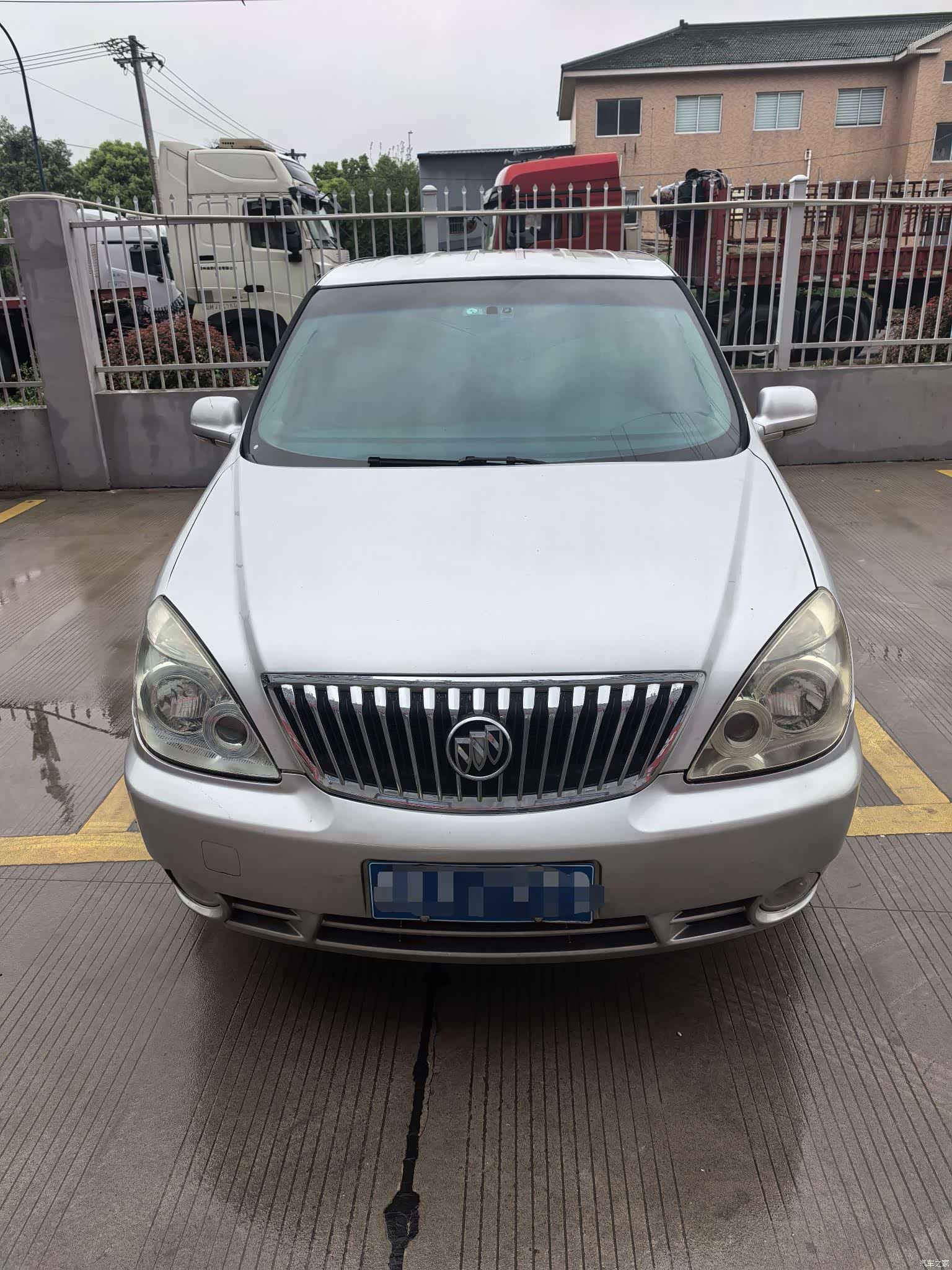Buick GL8, 2015 3