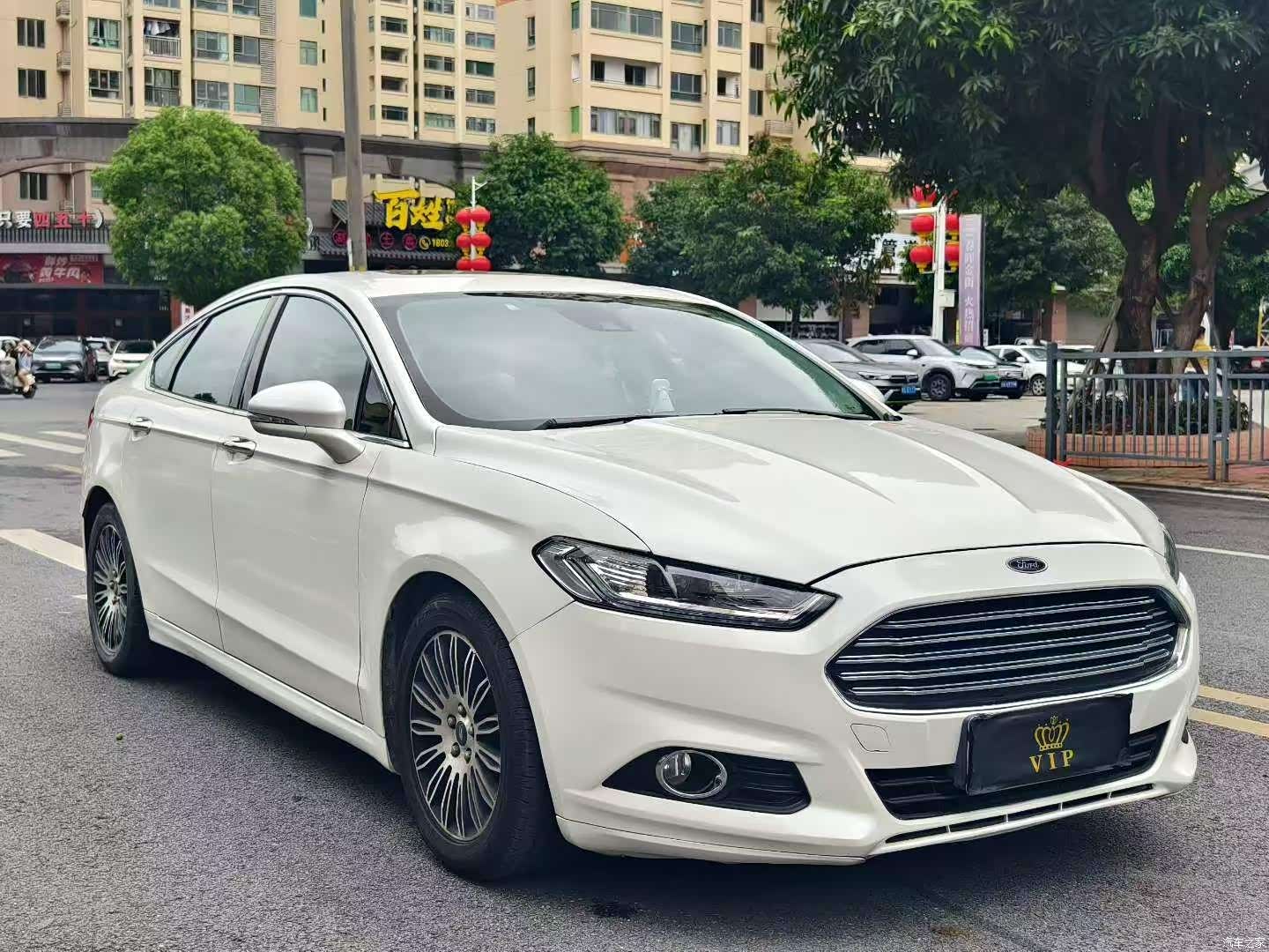 Ford Mondeo, 2015 3