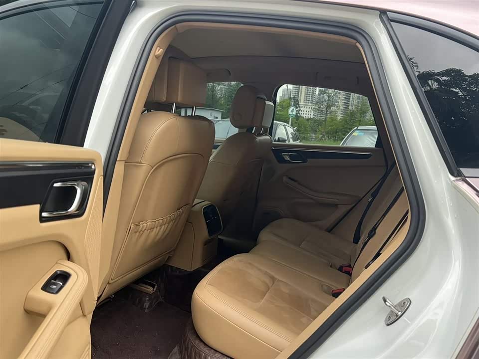 Porsche Macan Porsche Macan