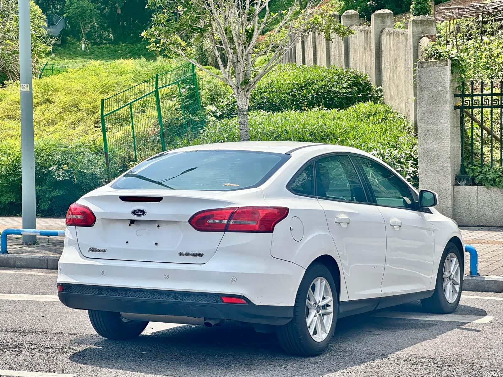 Ford Focus, 2016 16