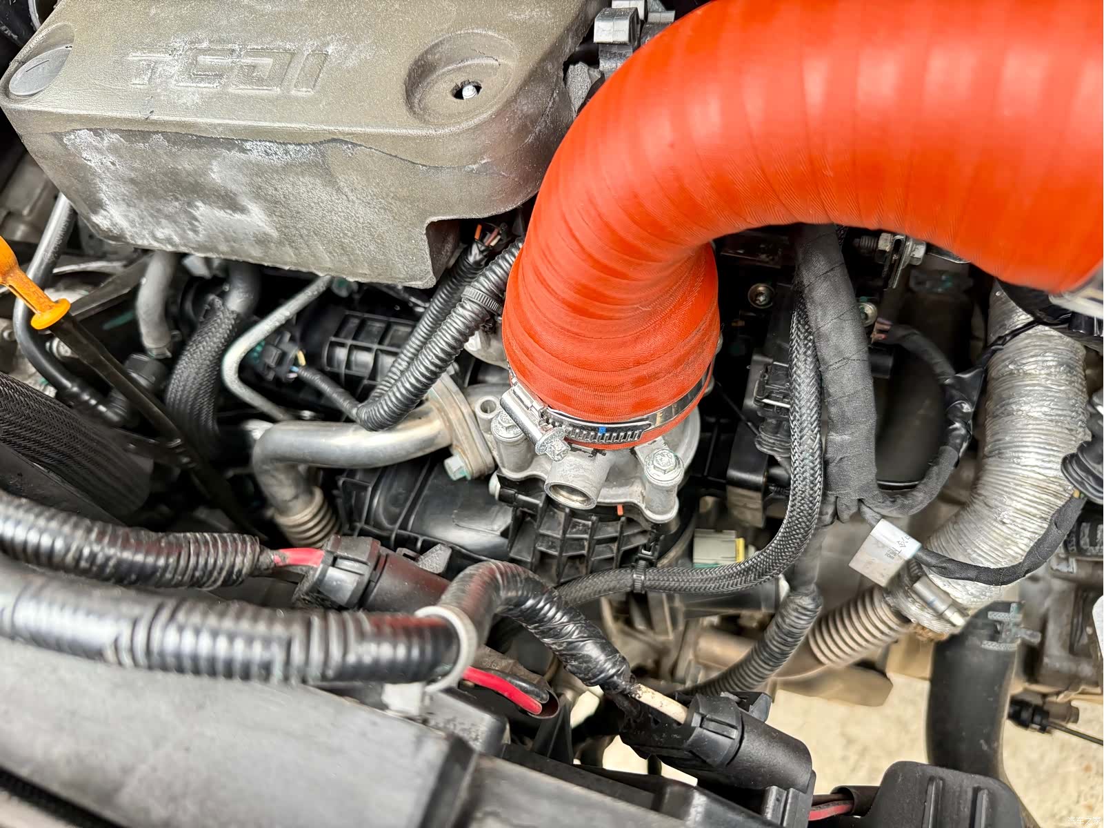 Maxus V80, 2022 21