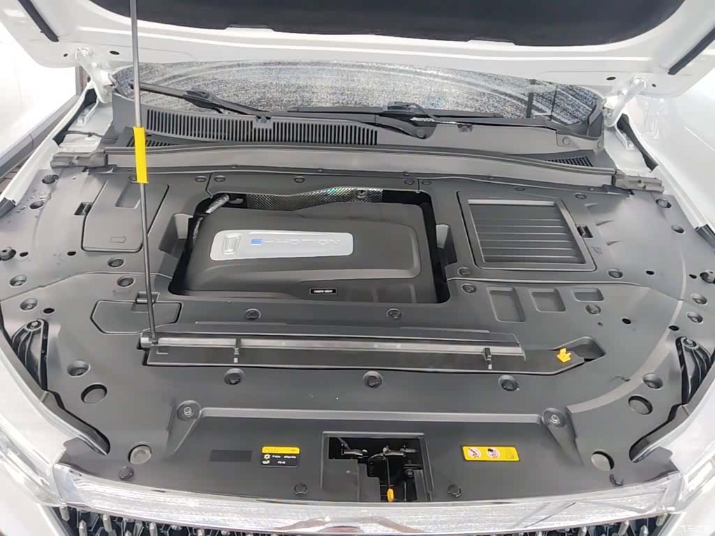 Bestune T77, 2021 20