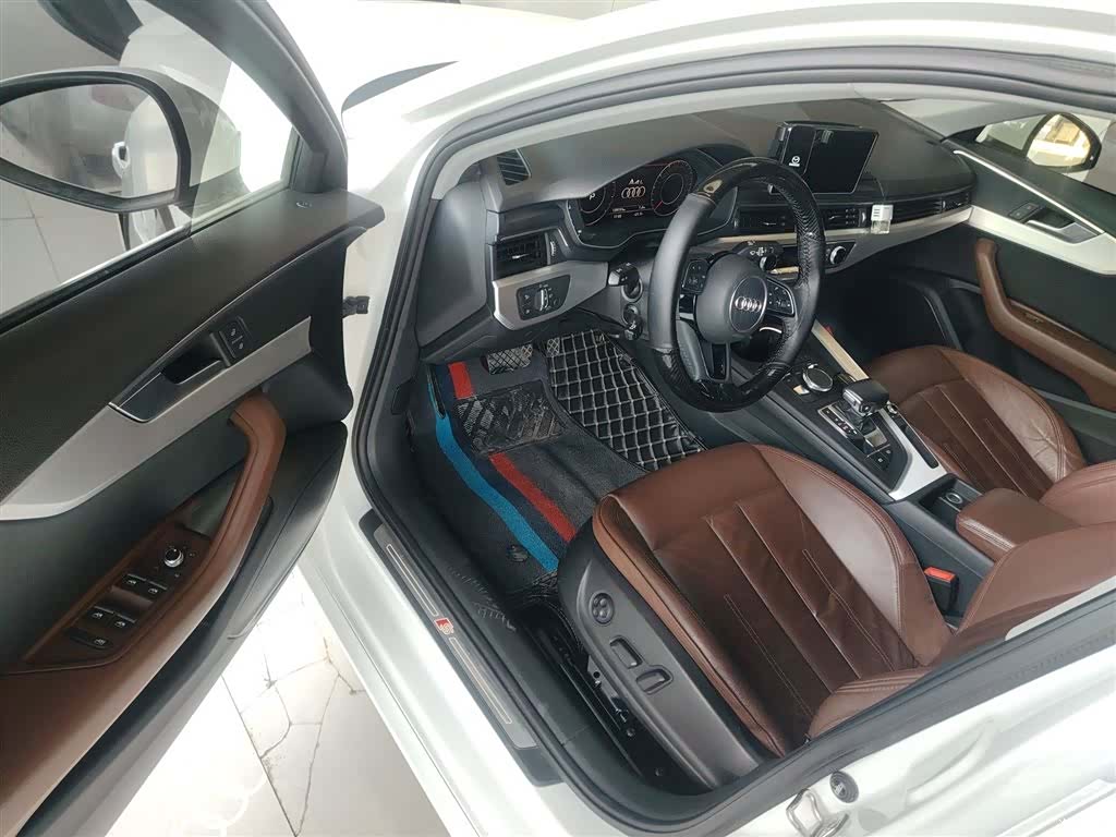 Audi A4L, 2019 12