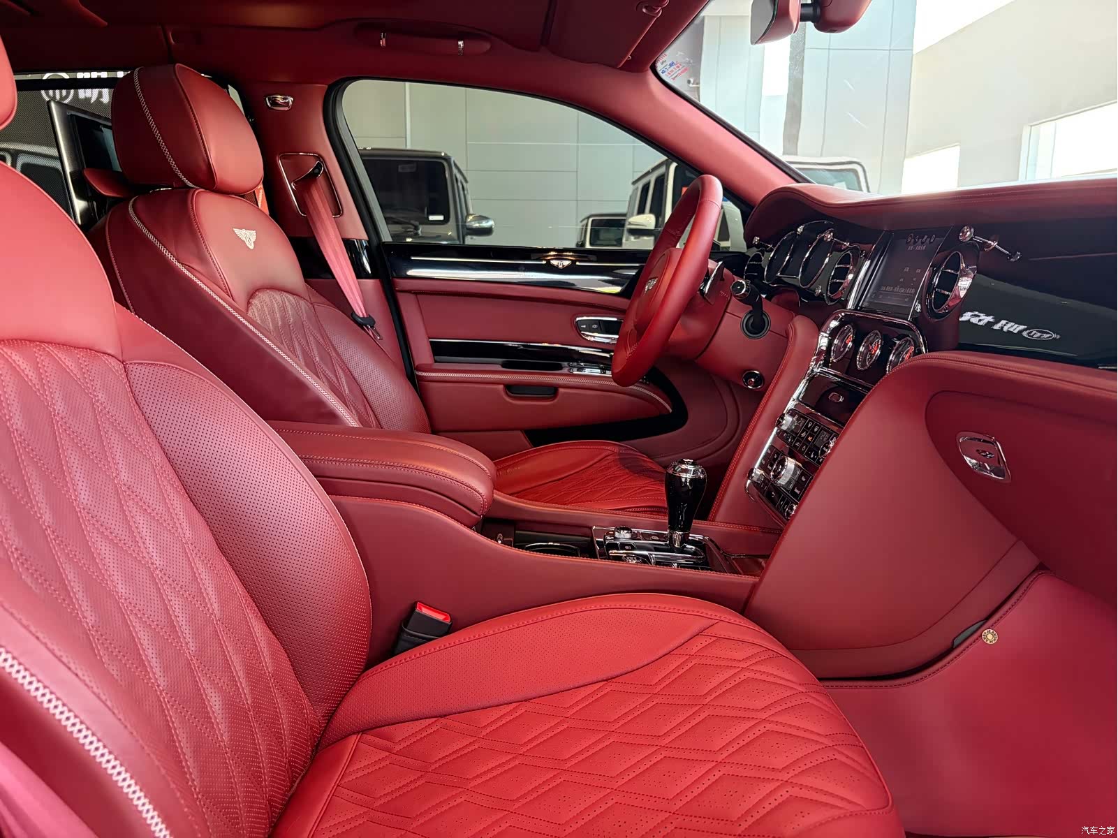 Bentley Mulsanne, 2018 9