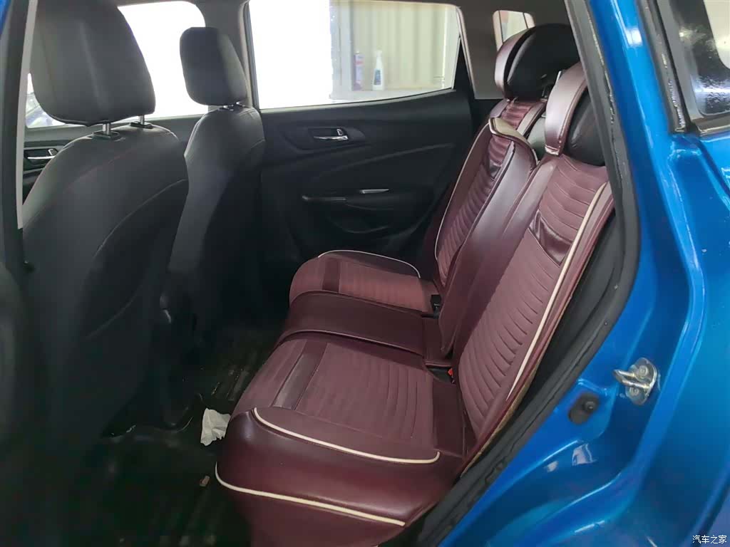 Changan CS15, 2016 17