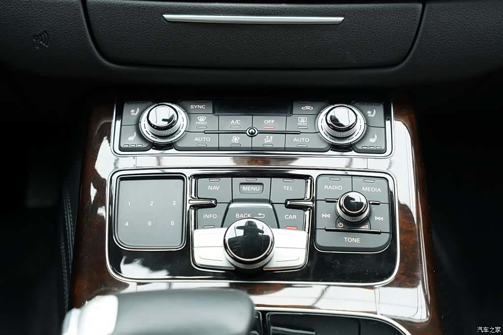 Audi A8L, 2016 30