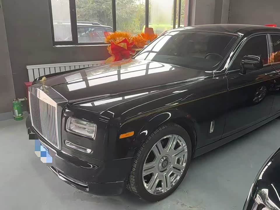 Rolls-Royce Phantom