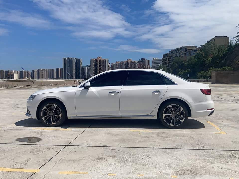 Audi A4L