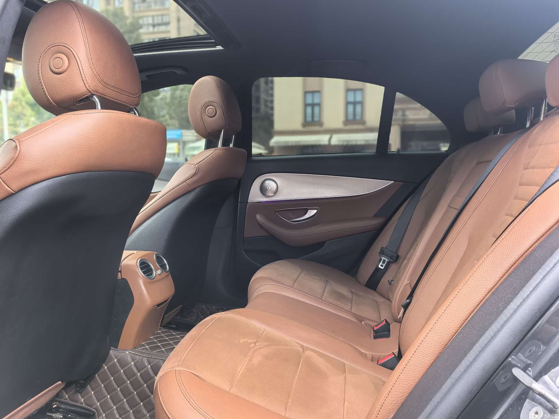Mercedes-Benz E-Class, 2017 17