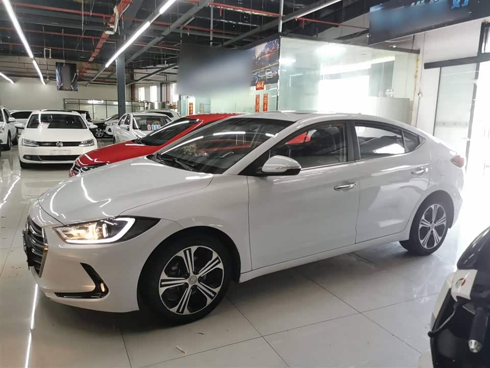 Hyundai Lead