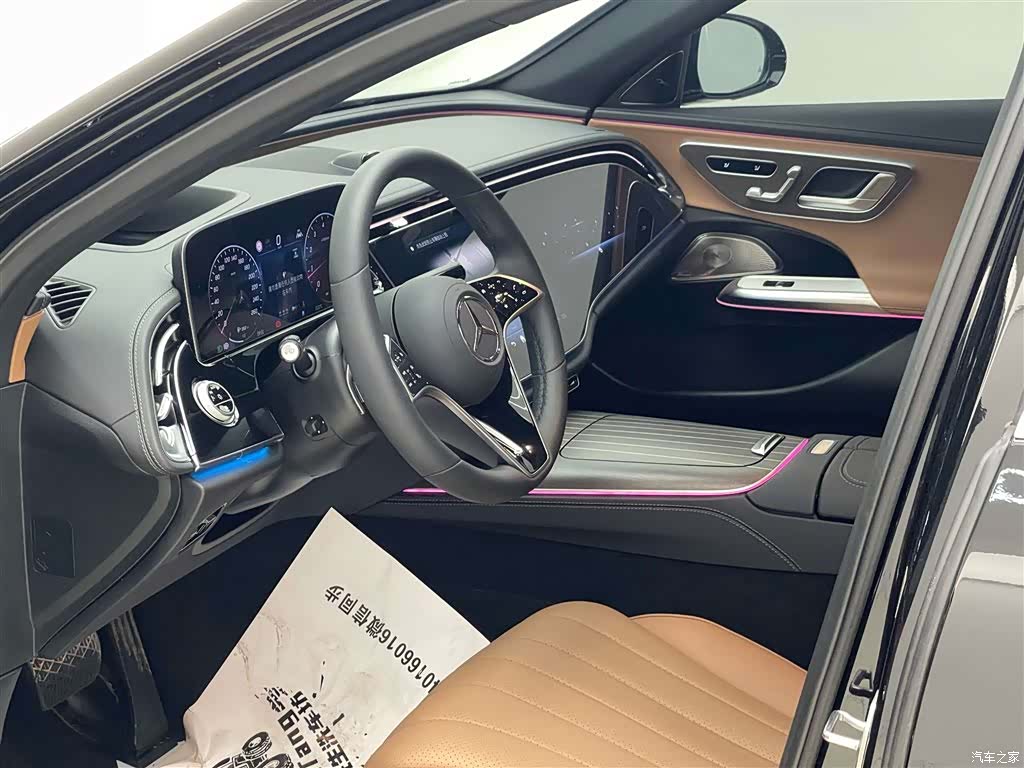 Mercedes-Benz E-Class, 2025 12