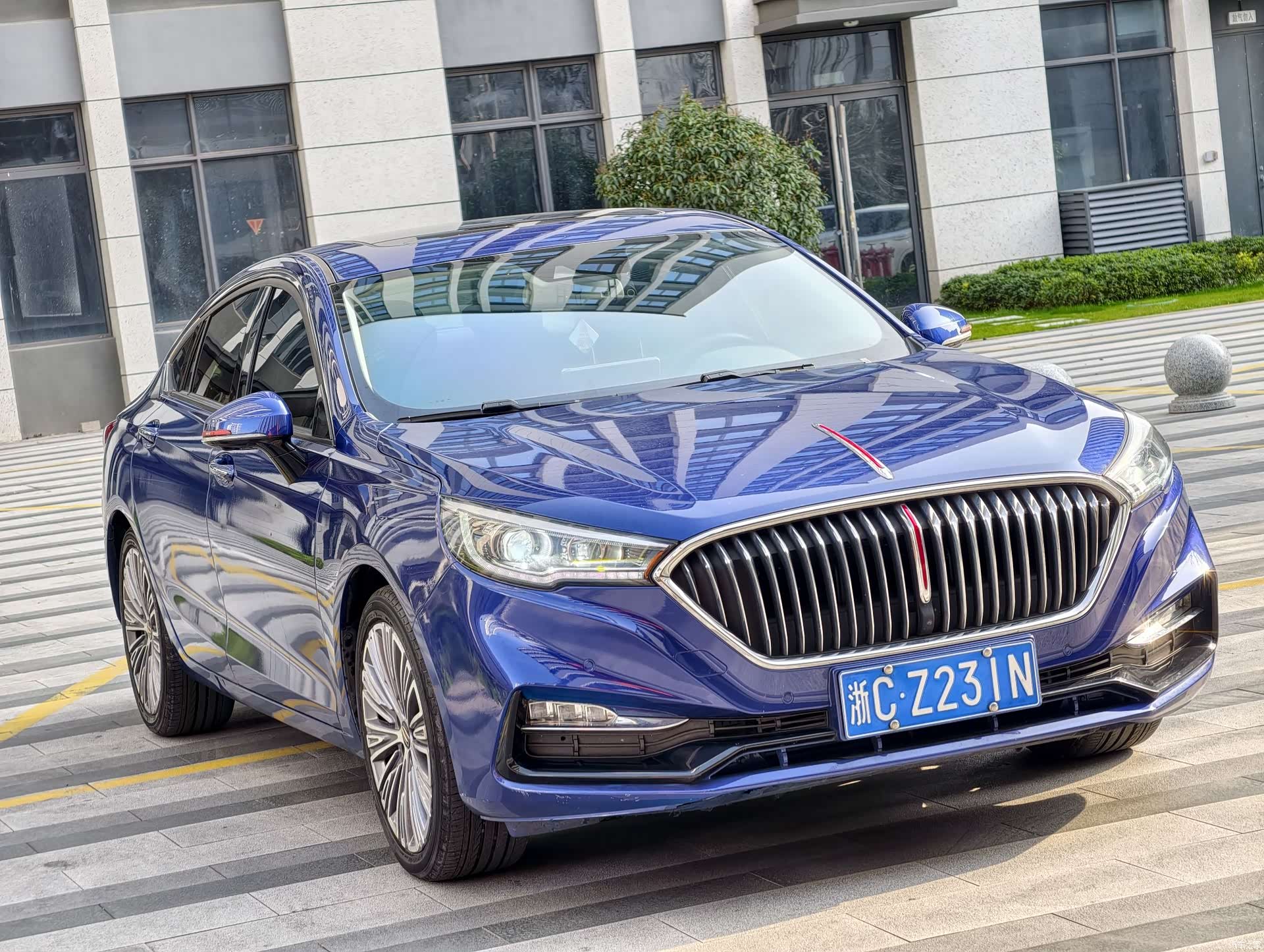 Hongqi H5, 2022 7