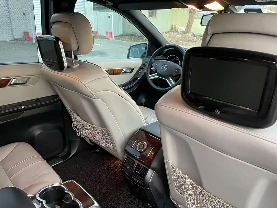 Mercedes-Benz R-class