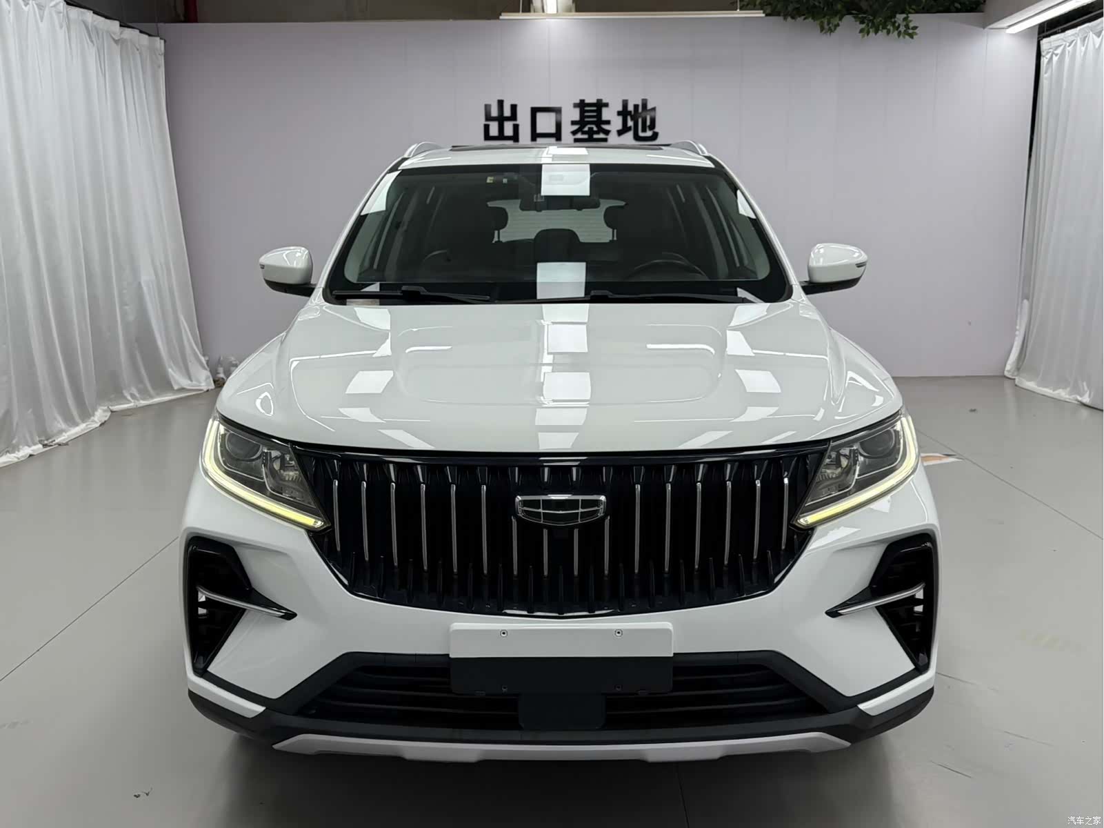 Geely X6, 2022 2