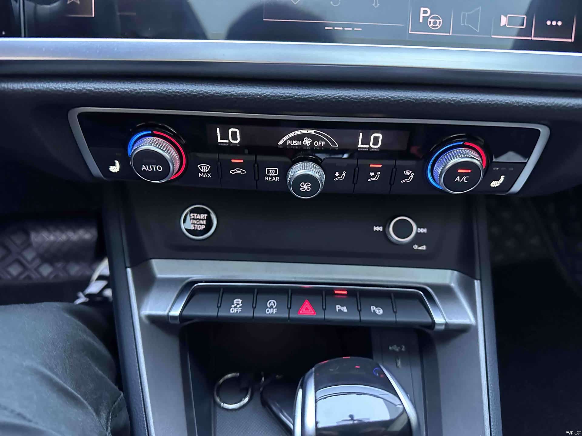 Audi Q3, 2022 12