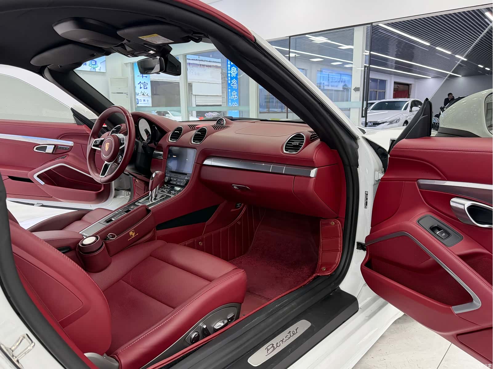 Porsche Boxster, 2023 8