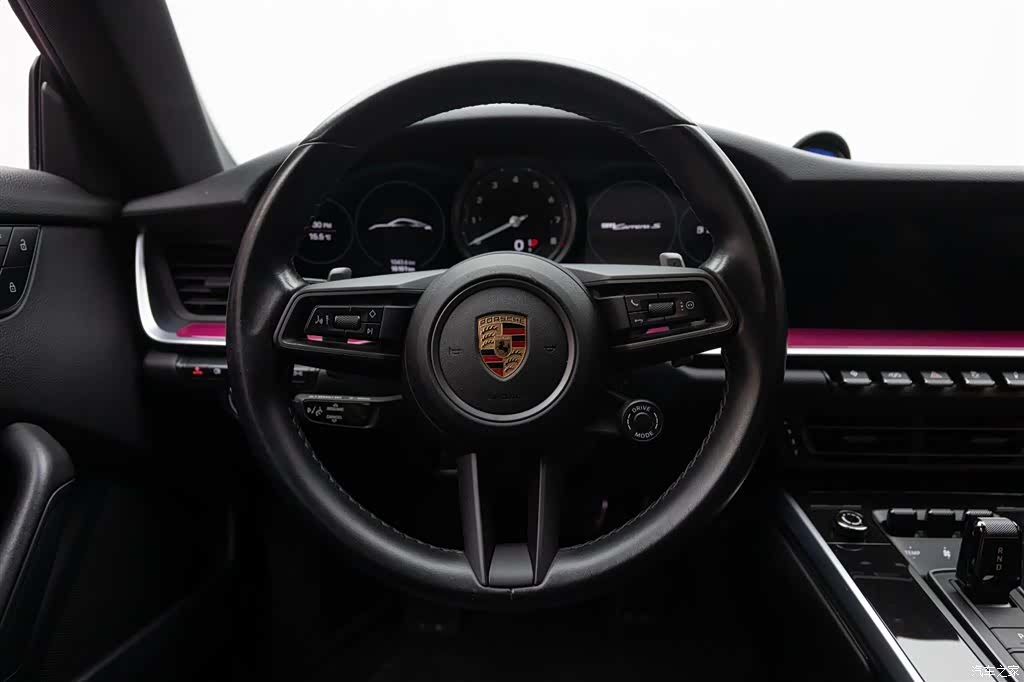Porsche 911, 2023 8