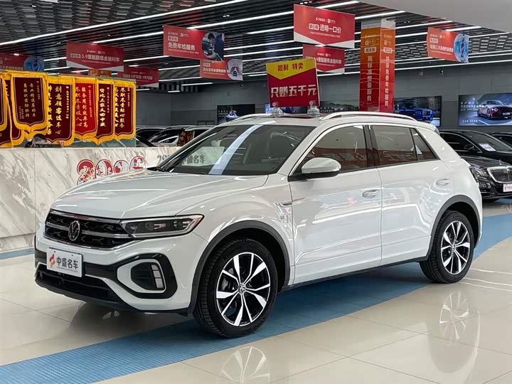 Volkswagen T-Roc 300TSI DSG 2024