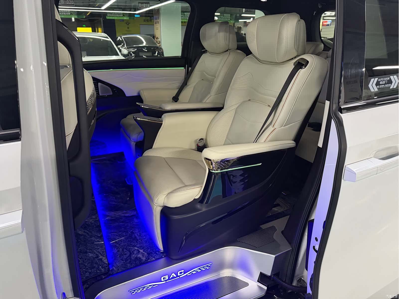 Trumpchi M8, 2023 9