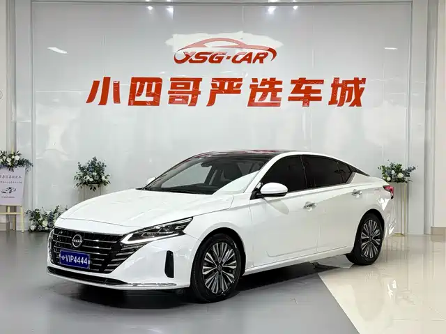 Nissan Altima 2024 — купить из Китая под заказ