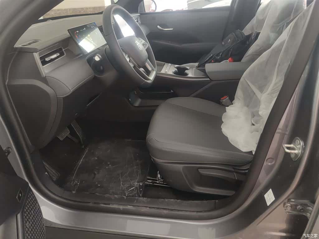 BYD Qin, 2026 11