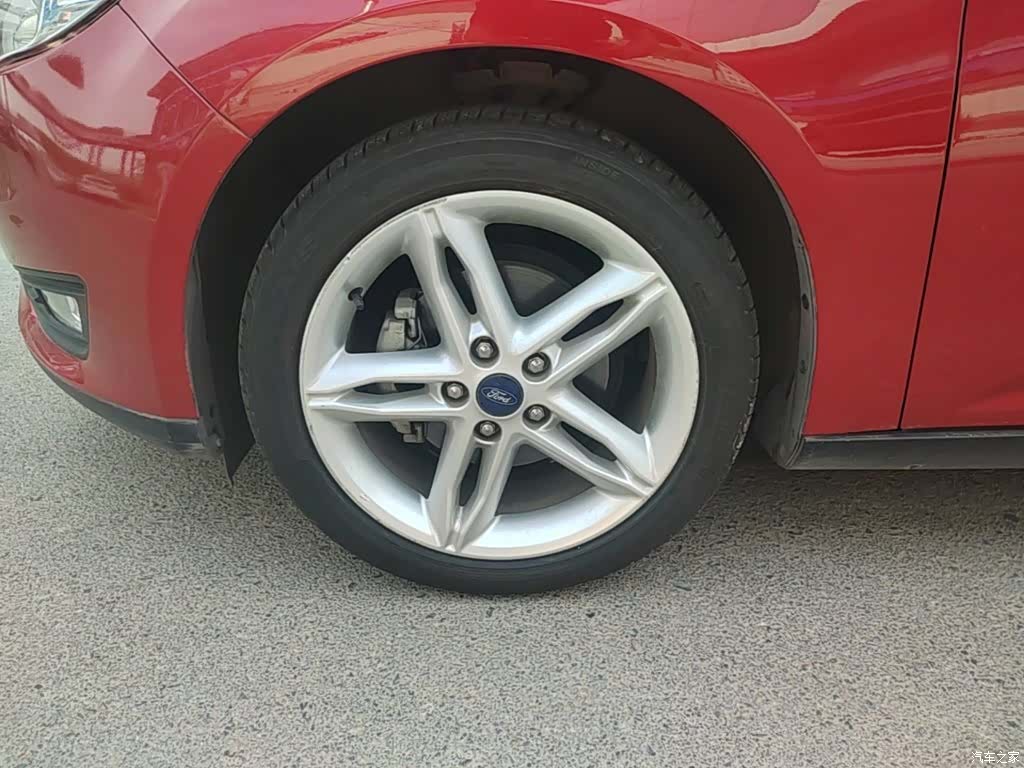 Ford Focus, 2021 25
