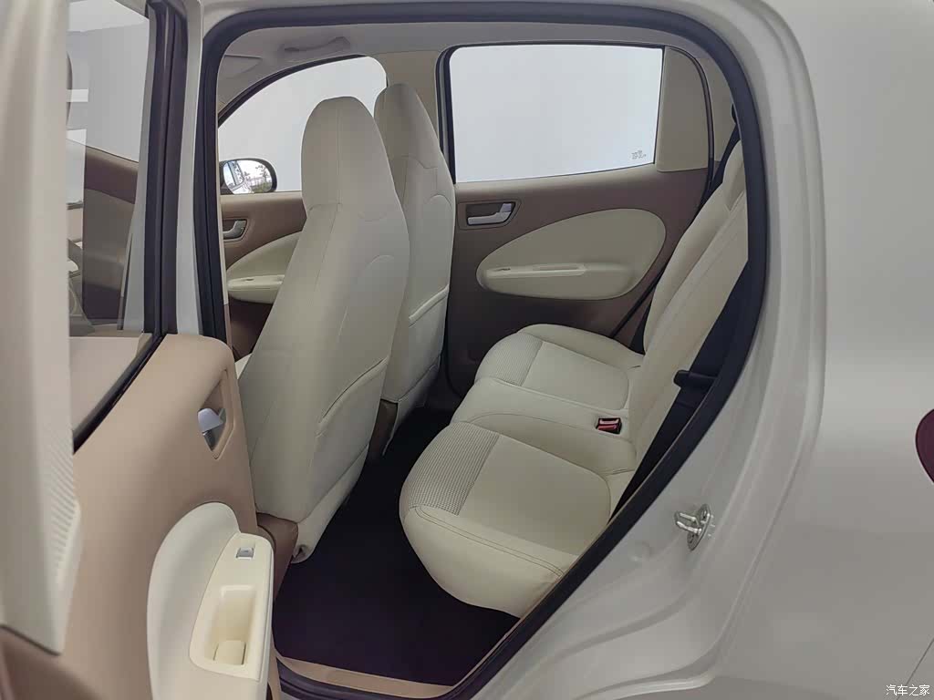Wuling MINIEV, 2025 15