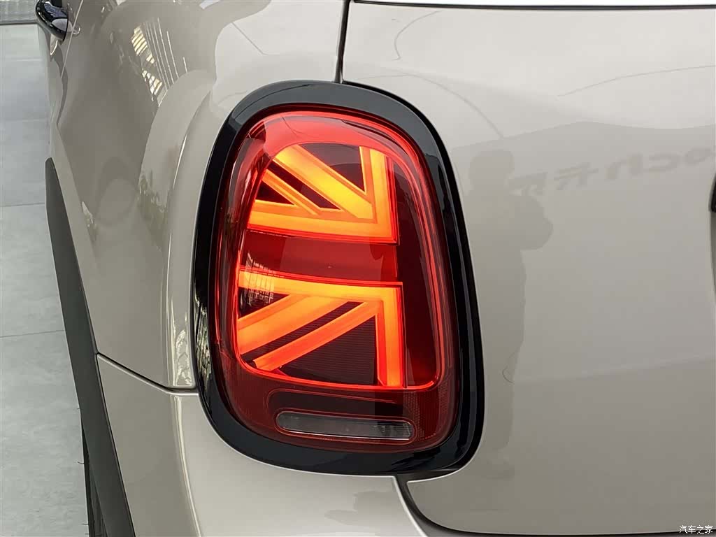 Mini Cooper, 2023 32