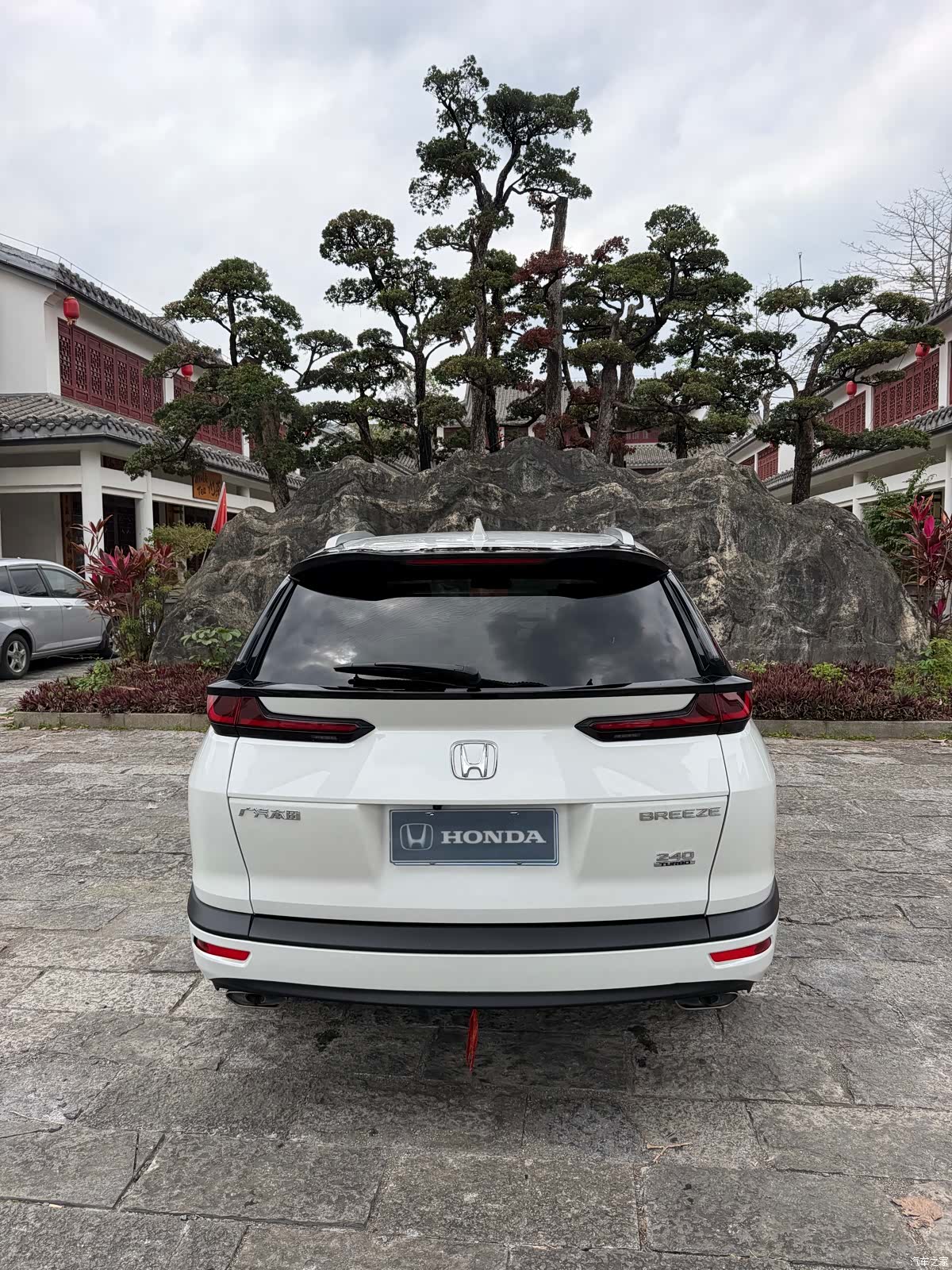 Honda Breeze, 2022 4