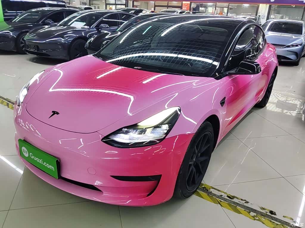 Tesla Model 3, 2021 1