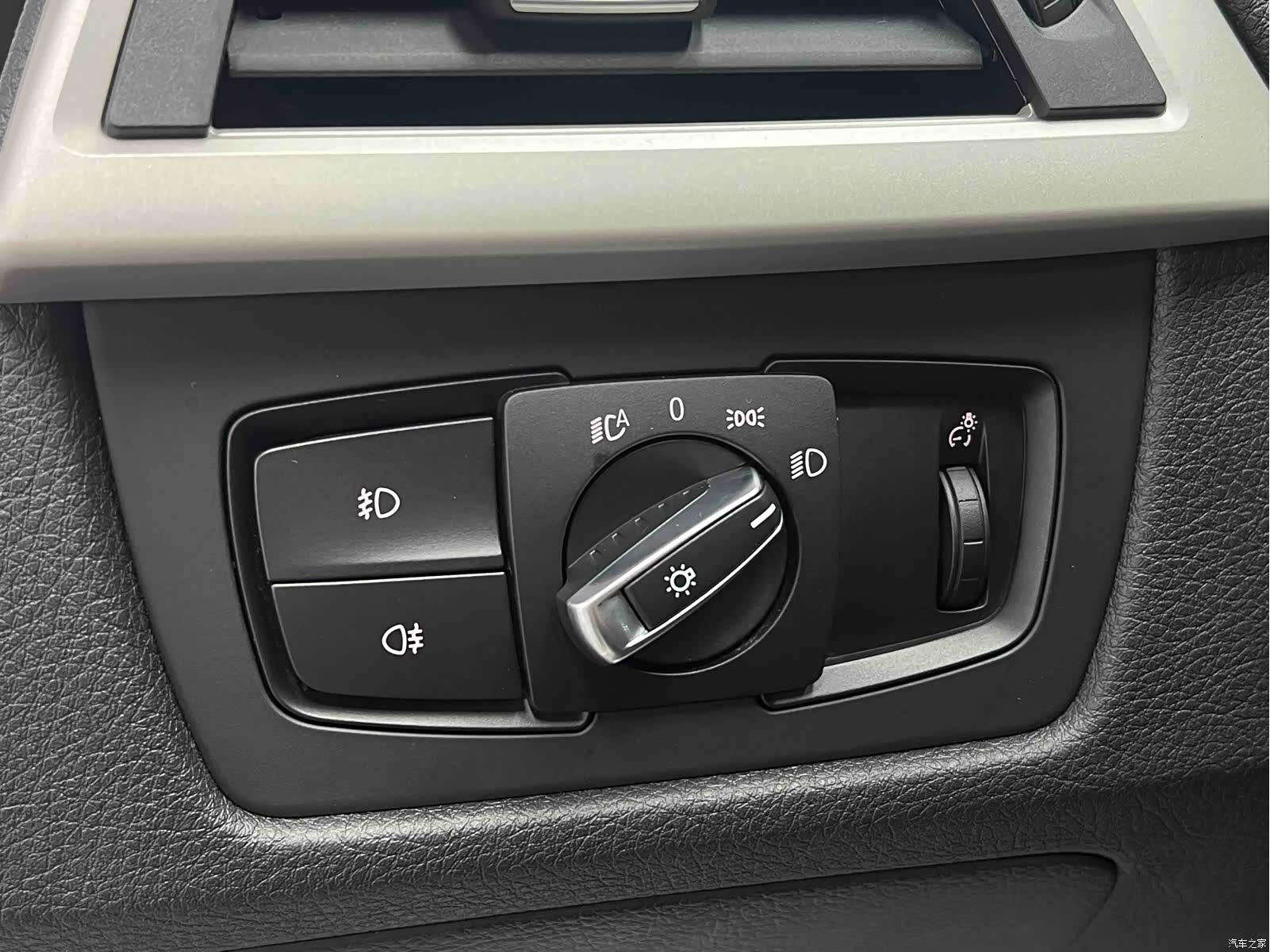 BMW 3 Series, 2015 25