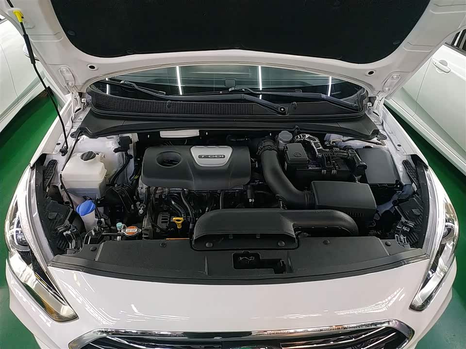 Hyundai Name picture