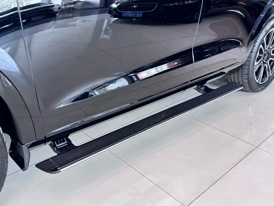 AITO Ask the world M7