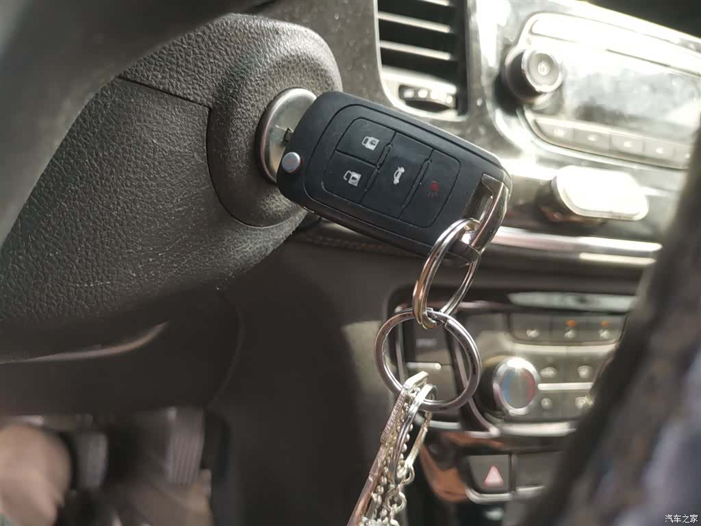 Buick Encore, 2017 12