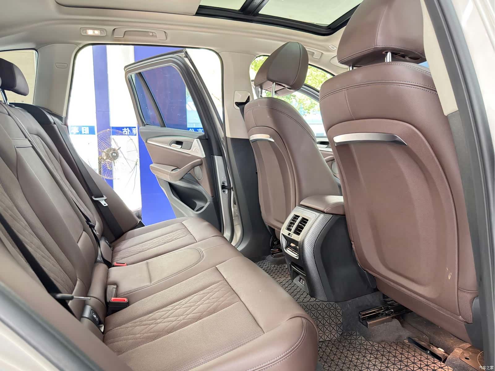 BMW iX3, 2022 14