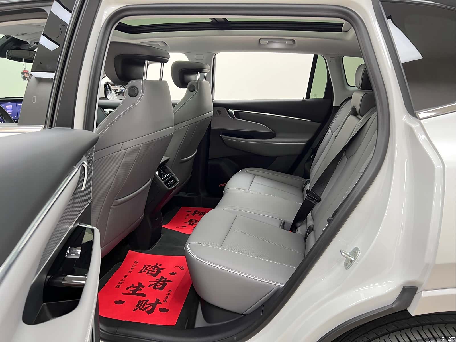 Buick E5, 2025 16