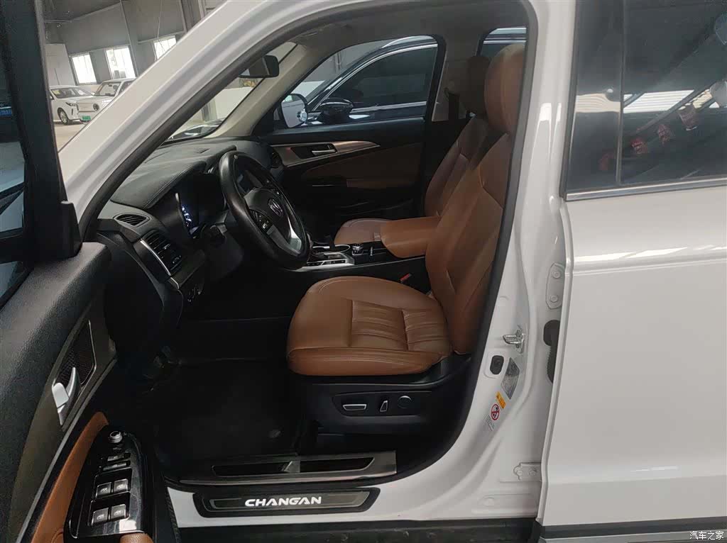 Changan CS95, 2018 15