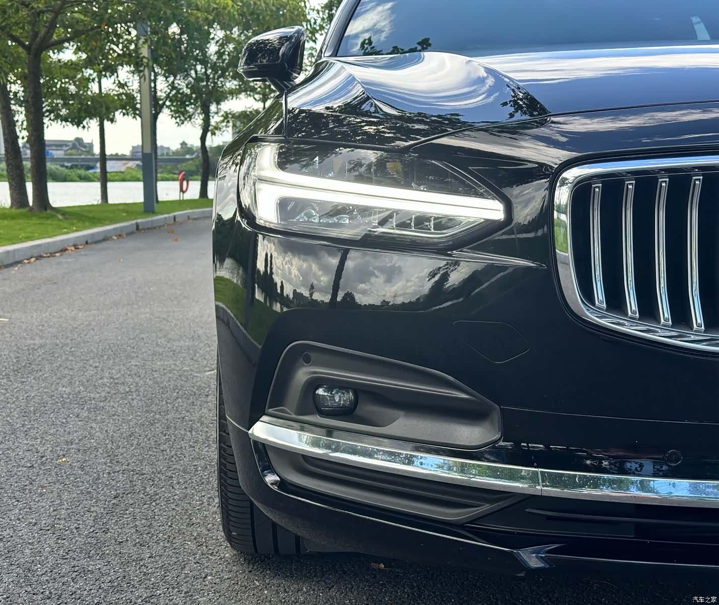 Volvo S90, 2021 4