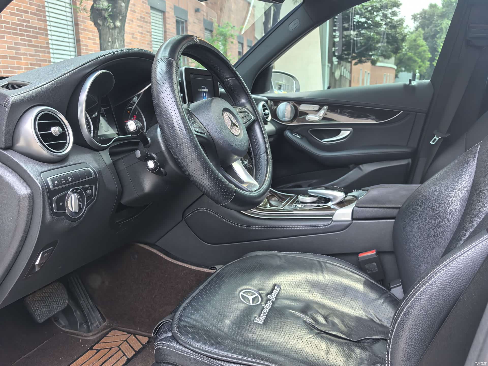 Mercedes-Benz GLC, 2019 9