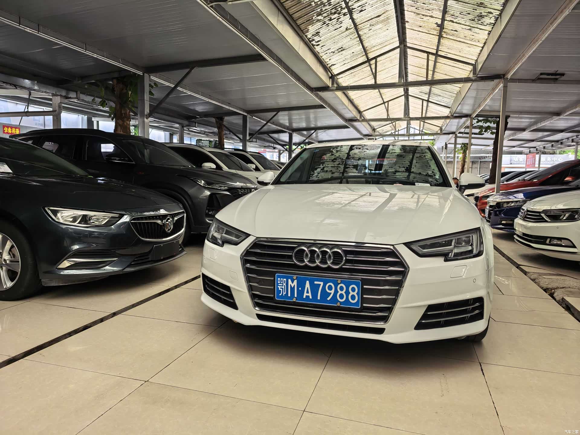 Audi A4L, 2017 2