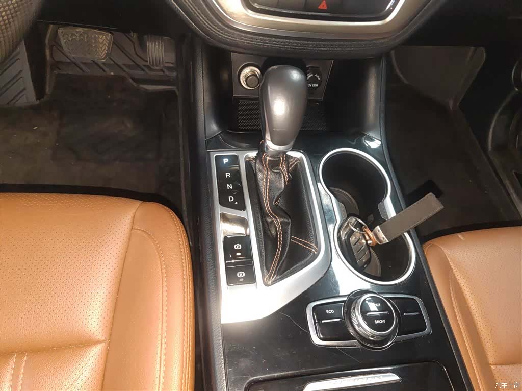 Changan CS95, 2018 14