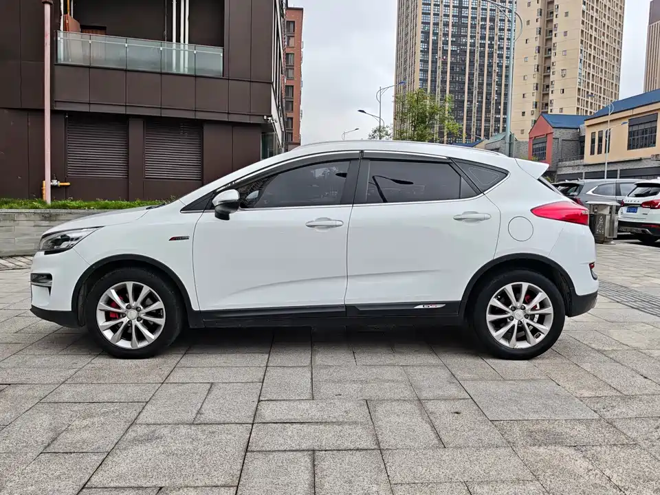 Geely Emgrand GS