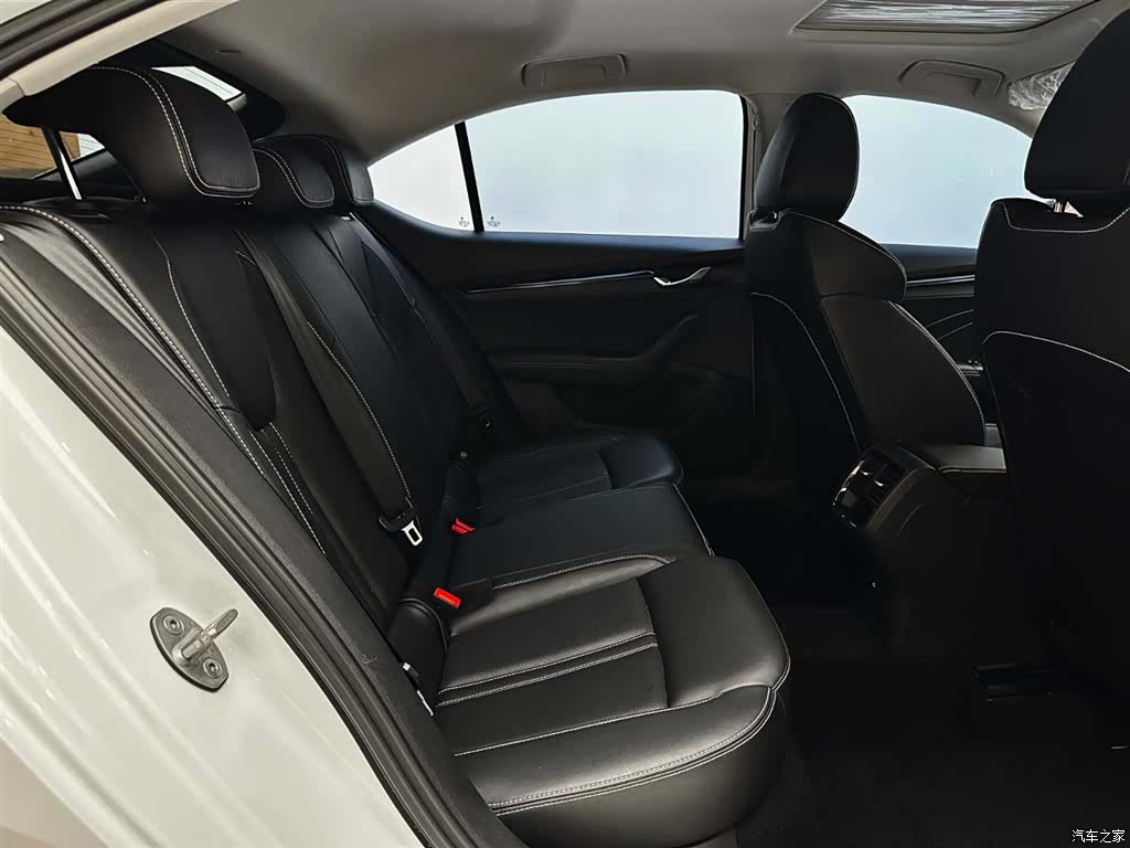 Skoda Octavia, 2024 16