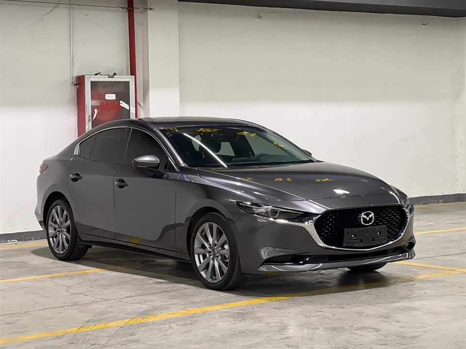 Mazda 3 Angkesaila