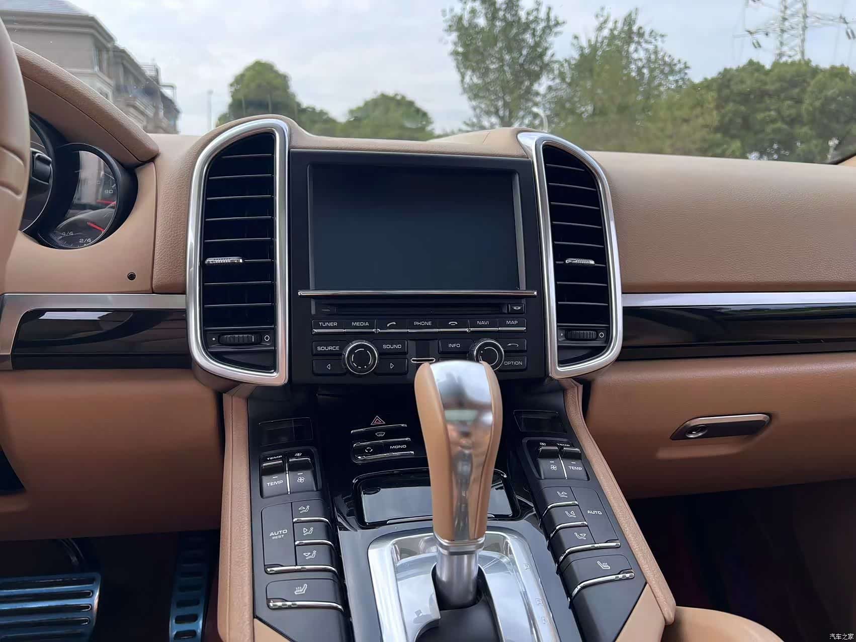 Porsche Cayenne, 2012 13