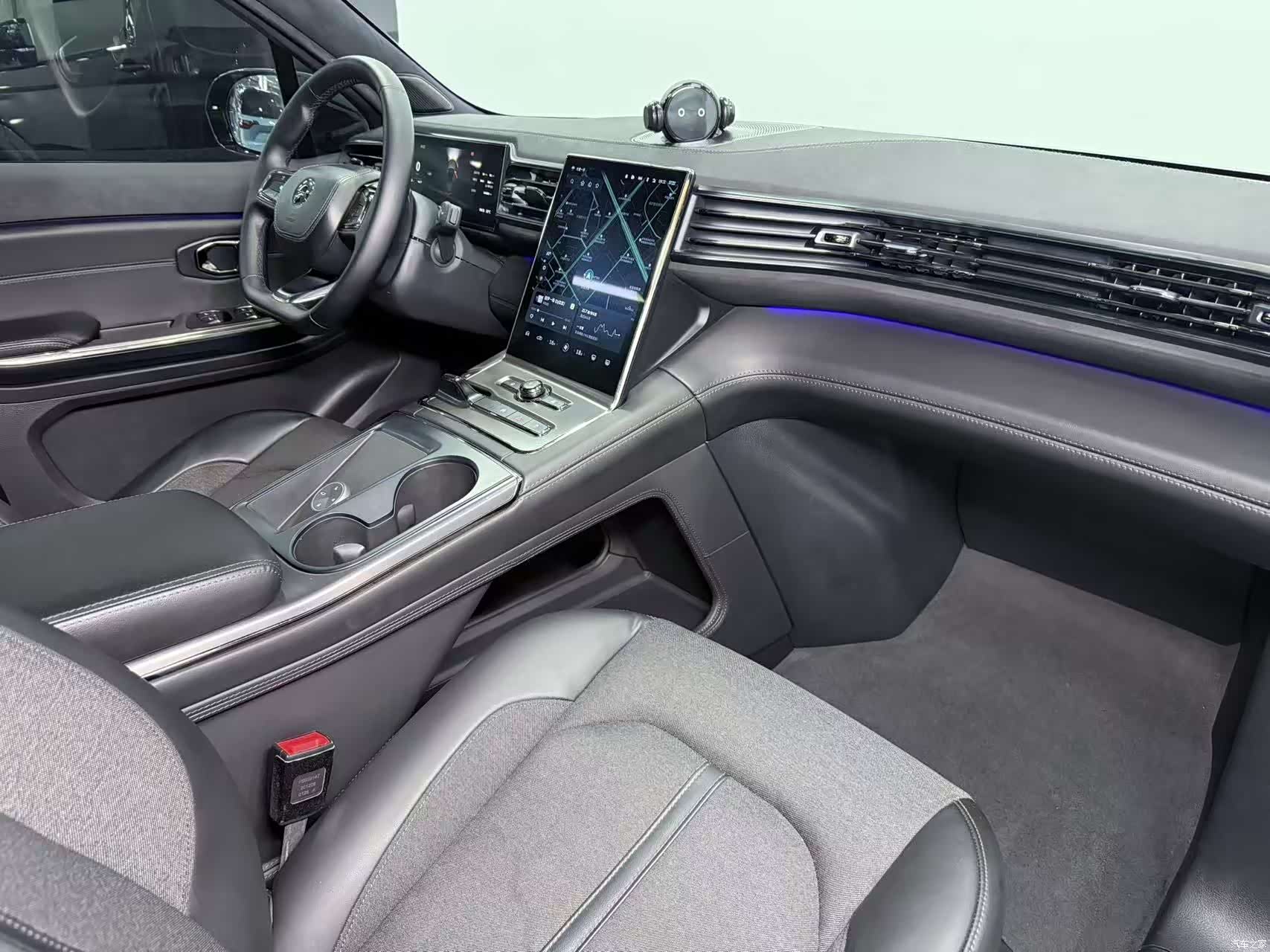 NIO EC6, 2021 11