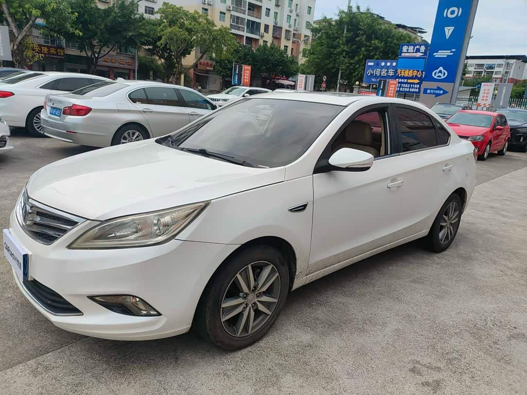 Changan Eado 2015 1.6L MT Luxury V